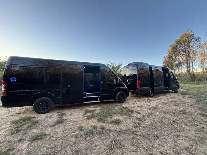 Sleek Transportation at Hunt Vineyard wedding